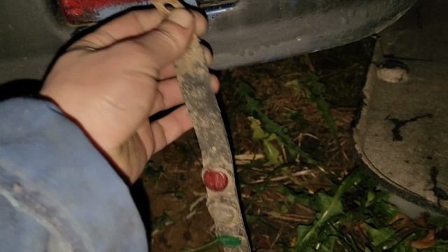 автомобиль бьётся током бьёт током автомобиль причина нормально это или нет