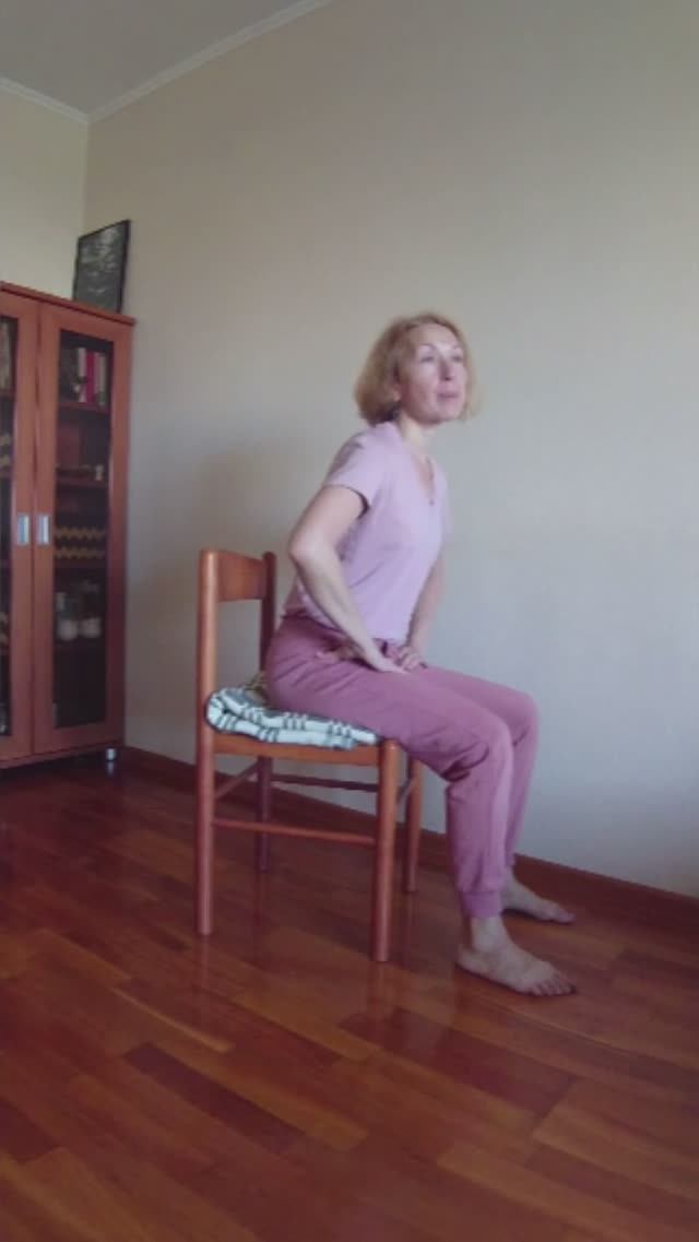 Упражнение от застоя в области таза - можно делать без отрыва от работы