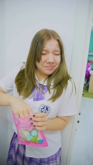 Выживаю в школе Страшной училки 3D! #school #family #sisters