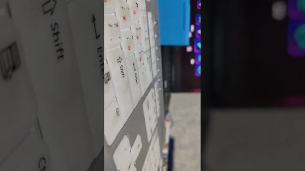 Играю в Geode Прохожу официальные уровни