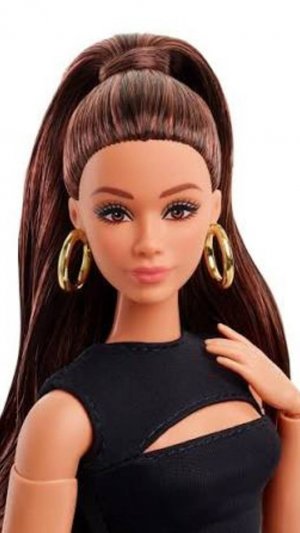 Распаковка куклы Barbie Basics model 05