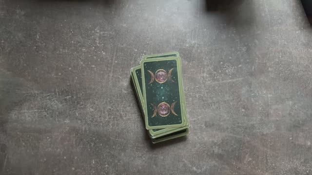 случайный расклад. один вариант #таро