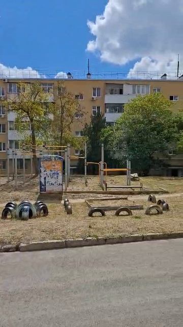 2/5/5,  Олега Кошевого 20