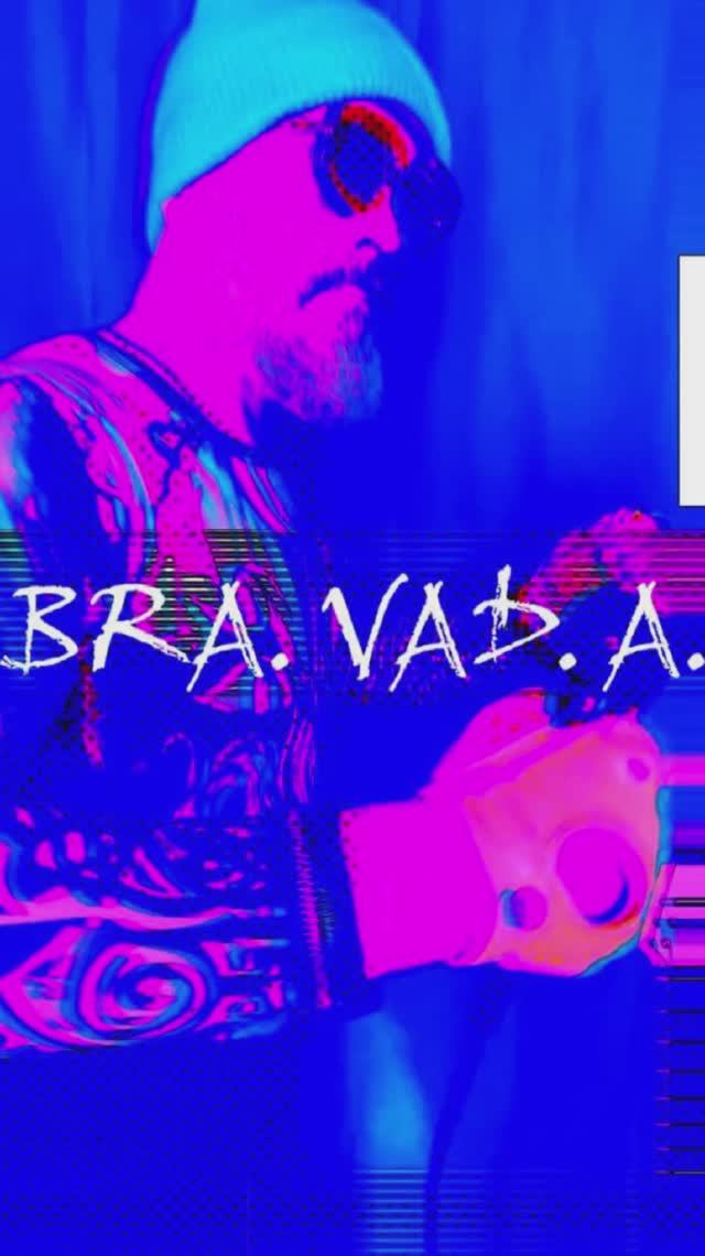 "Один юрист" Альбом "Кредитный гангстер" автор BRA.VAD.A. (Бравада) Copyright © Все права защищены