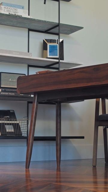 Минимализм без холода, уют без лишнего смотреть онлайн