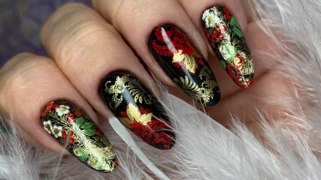 Хохлома на ногтях 🌼 Коррекция на верхних формах смотреть онлайн