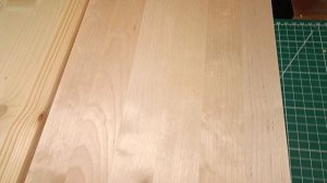 Сравнение хвойного (елового) и березового мебельного щита