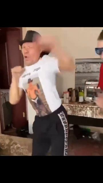 Иришка чики пики монгол безумный паша саня бык смотреть онлайн