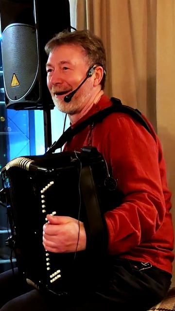 Песня разбойников смотреть онлайн