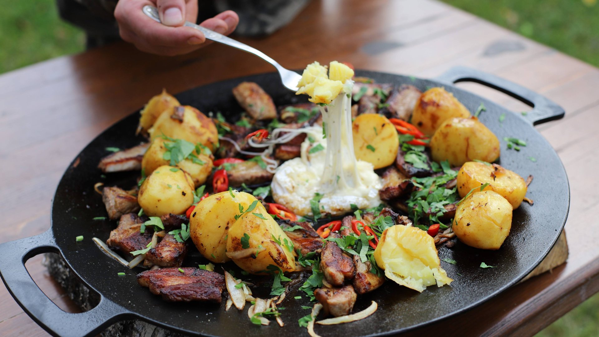 Новый рецепт мяса с картошкой на садже смотреть онлайн