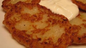 Луковые оладьи