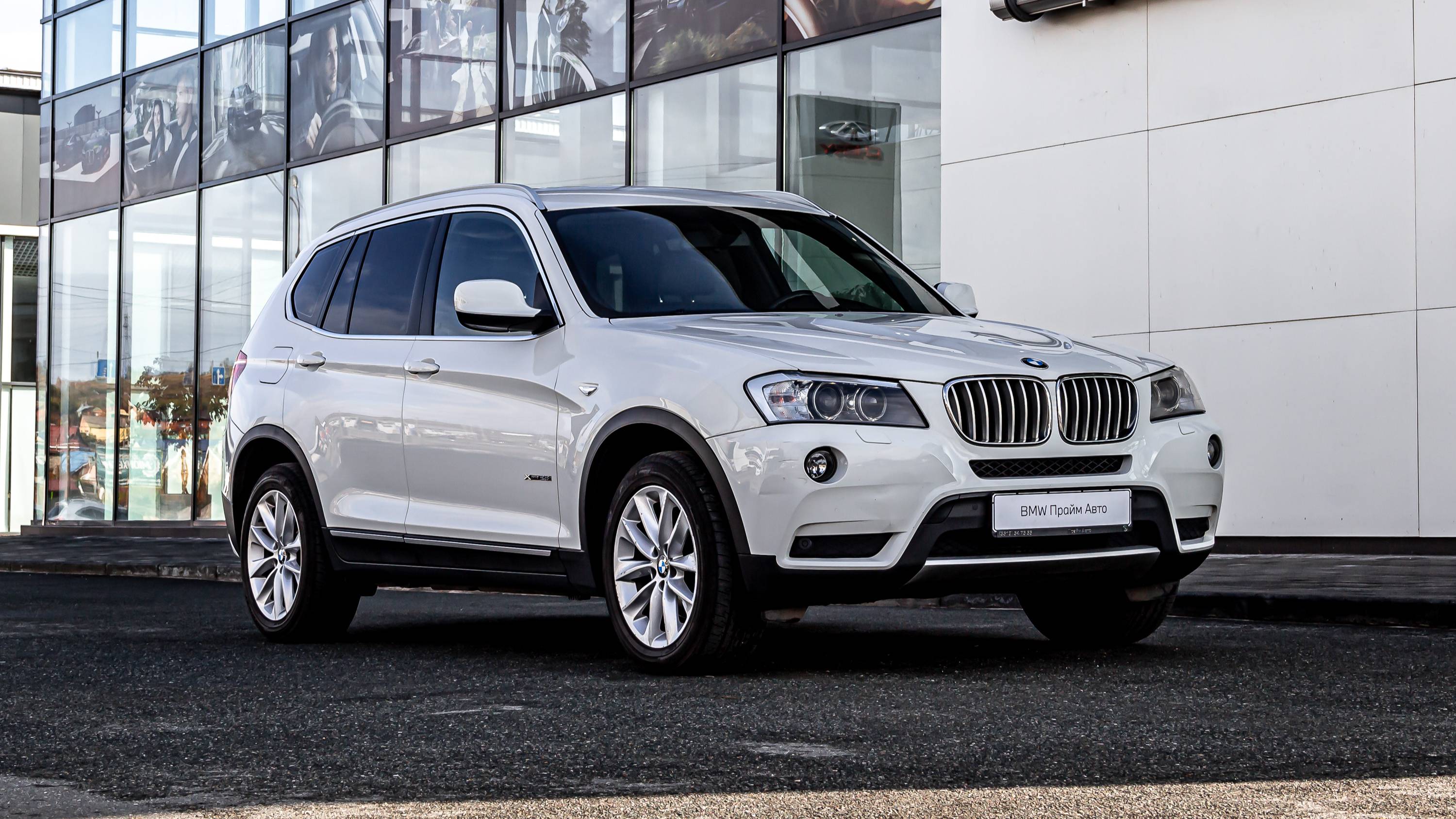 BMW X3 II (F25), 2013 смотреть онлайн