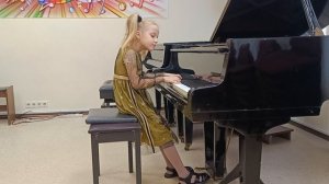 В. Гиллок. Октябрьское утро. Исполняет Титова Виктория.