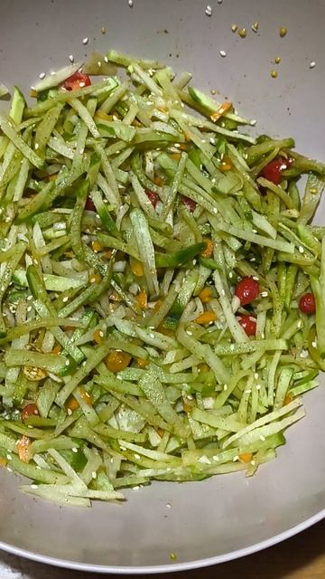 Салат смотреть онлайн