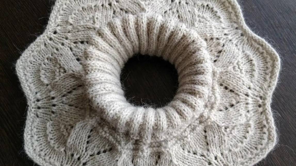 Женская манишка