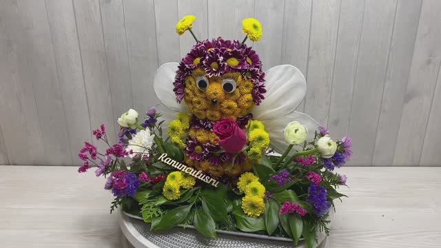 Букет в форме пчелки смотреть онлайн