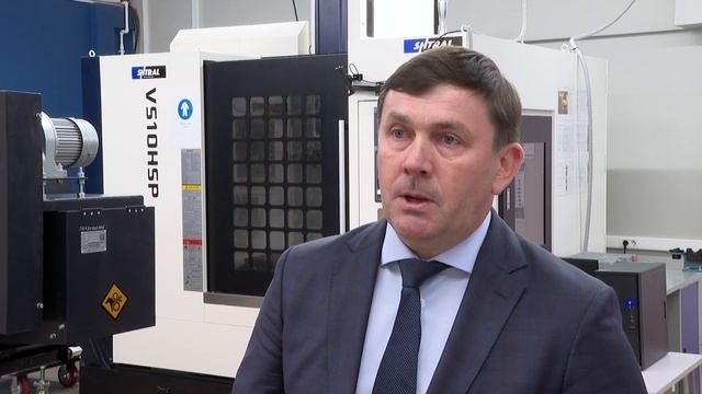 2025_10_17_Развитие техникумов в Свердловской области смотреть онлайн