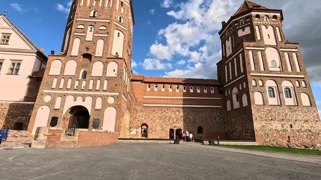 Беларусь | поездка в Беларусь | замки Беларуси | мирский замок смотреть онлайн
