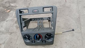 Как снять центральную консоль на Форд фьюжин.