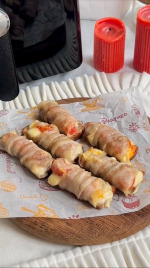 🥓 Сырные брусочки в беконе — горячая закуска за пару минут