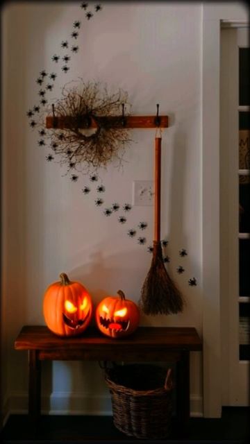 Halloween is coming soon смотреть онлайн