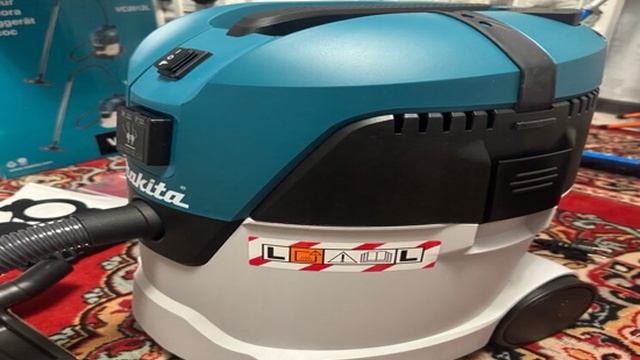 Пылесос промышленный Makita VC2512L смотреть онлайн