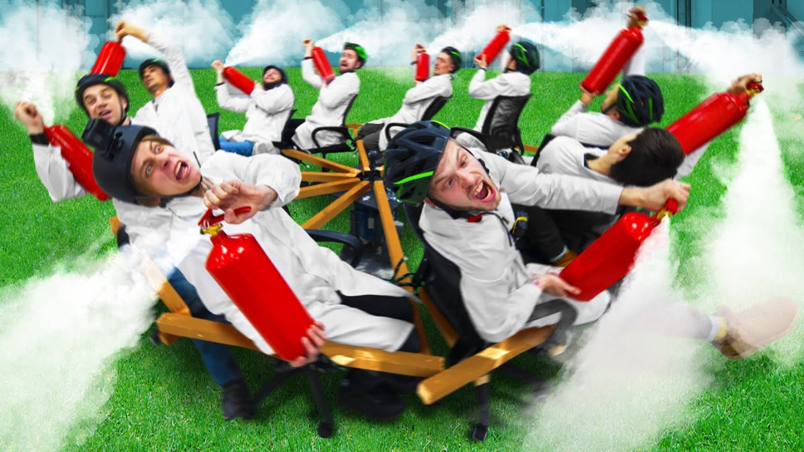 КАРУСЕЛЬ ИЗ ОФИСНЫХ СТУЛЬЕВ И ОГНЕТУШИТЕЛЕЙ! смотреть онлайн