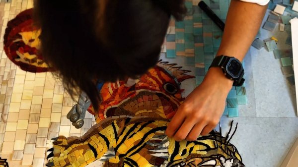 Сальвадор Дали в мозаике / Мастерская ArtWorker