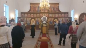 Митрополит Игнатий совершил Божественную литургию в храме святителя Николая Японского г. Саратова