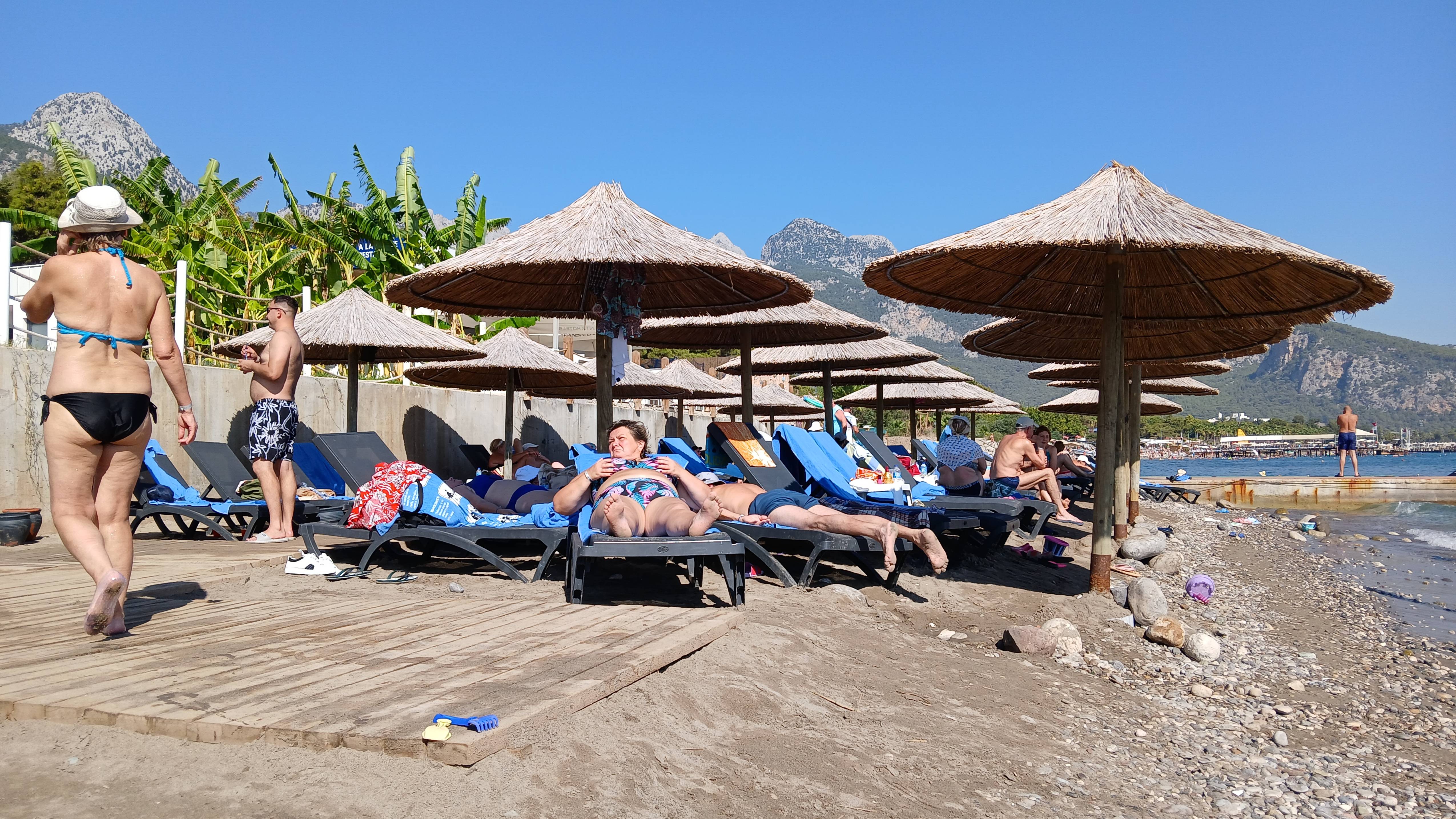 Измеряю температуру Средиземного моря - Хороша Водичка