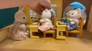 Sylvanian Families. 3 серия .Пожарная тревога . 🌸🍭💞💖🌺🍬🌈мультик с игрушками про Sylvanian Familie