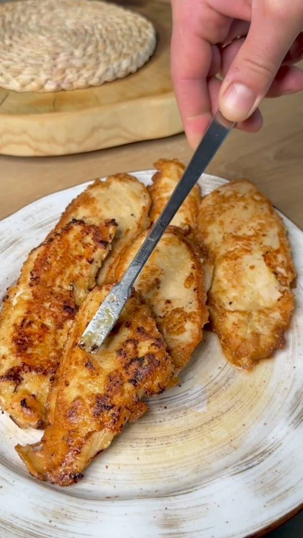 Сочные отбивные из куриной грудки смотреть онлайн
