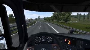 Дальнобой по Европе: Между городами и мыслями 🚛🏙️💭