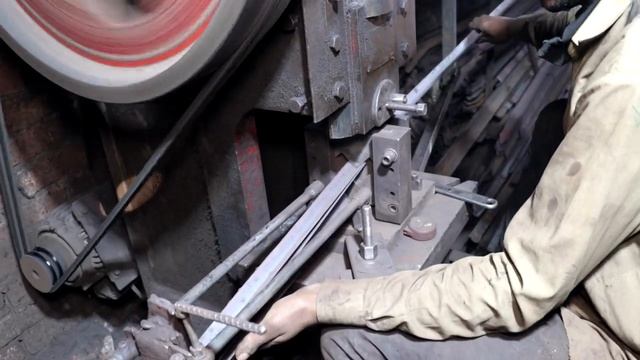 Производства тачек на заводе в Пакистане смотреть онлайн