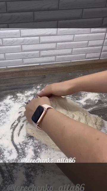 Вкусный, хрустящий хлеб 😍 смотреть онлайн