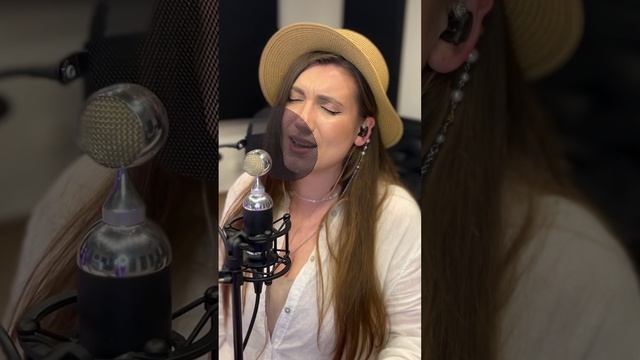 Adele - Someone like you (cover) смотреть онлайн