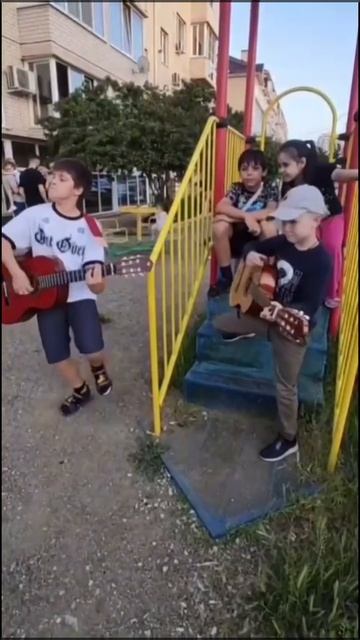 Парни с нашего двора