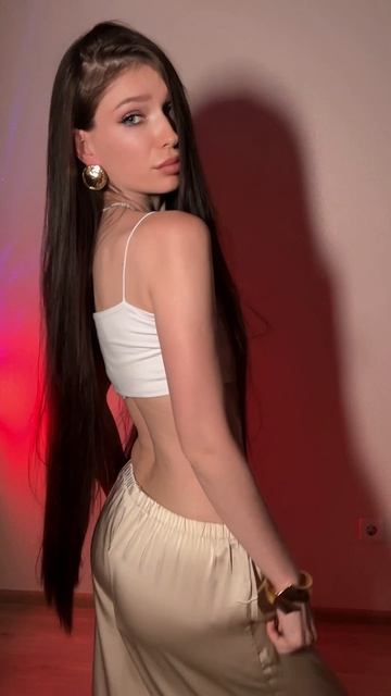 Как вам такие брюки ?😏#shorts смотреть онлайн