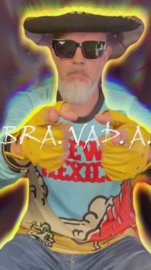 "Позвонили Солу" Альбом "Асфальтоукладчик" автор BRA.VAD.A. (Бравада) Copyright © Все права защищены