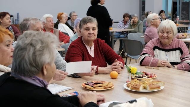 В Ивантеевке прошла встреча городского клуба пожилых людей «Оптимист» смотреть онлайн