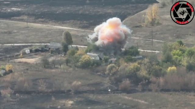 Удар ЛМУРом по ПВД Всу в н.п. Богуславка Харьковской области 💥🇷🇺👊 смотреть онлайн