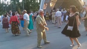 Заманила, соблазнила, раздразнила!!!💃🌹Танцы в парке Горького!!! 💃🌹Харьков