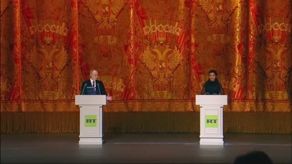 Владимир Путин и Маргарита Симоньян на 20-летии RT