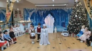 Новогодняя сказка на утреннике старшей группы. Снежная Королева