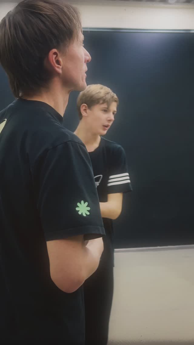 У нас в гостях Владимир Николаевич Лопаев.