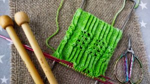 Строгий / не сложный узор для носков / схема в видео.