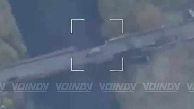 Авиаудар по мосту в пгт Покровское в Днепропетровской области 💥🇷🇺👊 смотреть онлайн