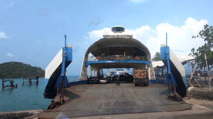 Таиланд -  Ко-Чанг. Паромная переправа. Храм Сергия Радонежского. (17.02.2025 - 18.02.2025г.)