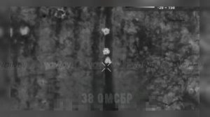 Сбросы и удары FPV-дронами по л/с ВСУ и технике.