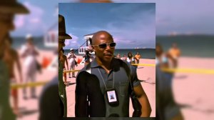 MONTAGEM DOLLAR DUCK - PHOROMANE x DOAKS (DEXTER)